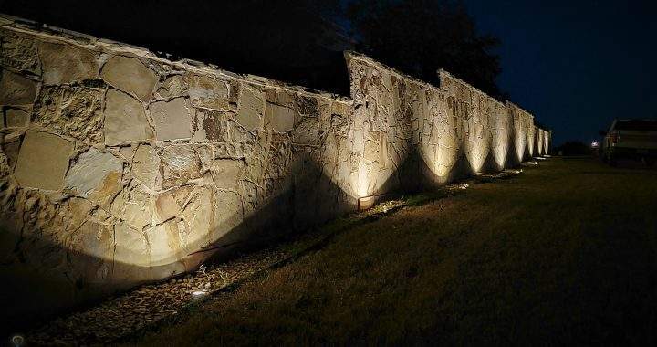 stetra textured wall highlighted by grazing light